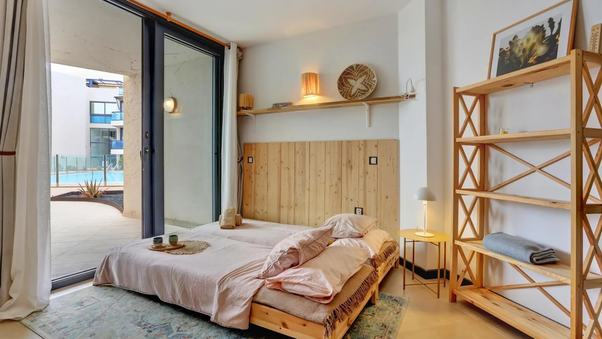Casa Del Mar Beachfront Apartments With Pool & Ocean Views Cotillo